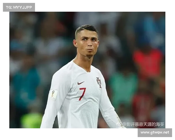 C 罗率葡萄牙卫冕欧国联:小国大志,领袖殊荣 C 罗率葡萄牙卫冕欧国联:小国大志,领袖殊荣